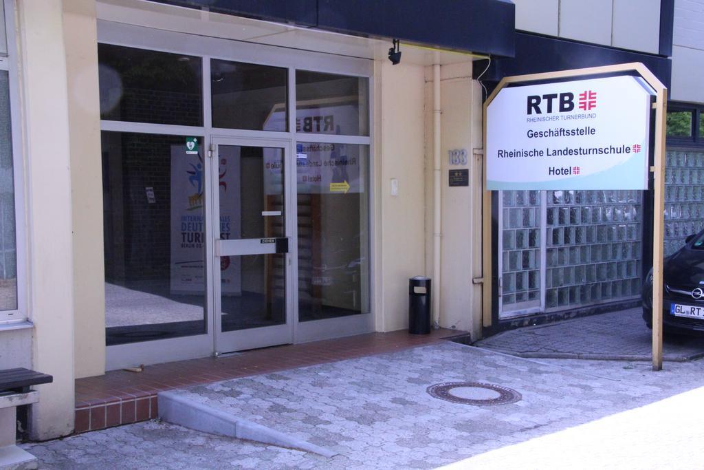 Rtb-Hotel - Sportschule برجيش جلادباخ المظهر الخارجي الصورة